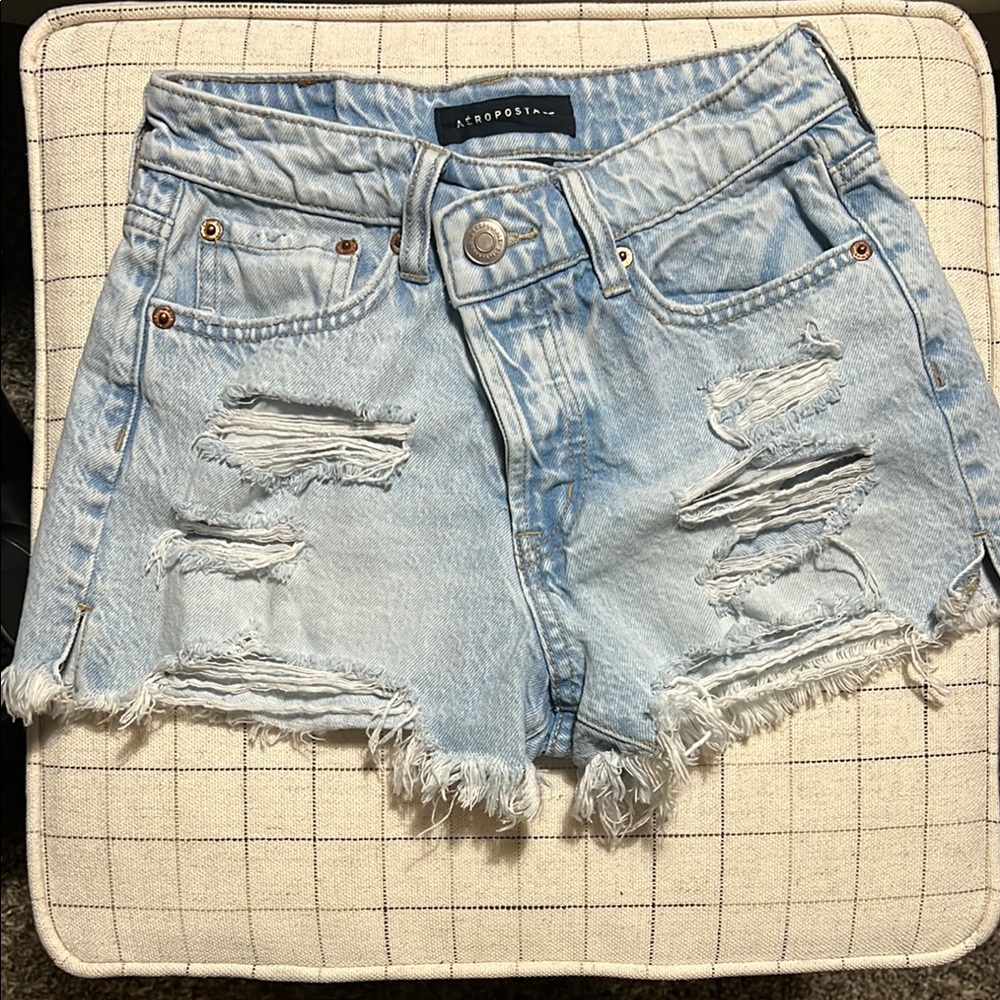 Aeropostale High-Rise Crossover Denim Shorty Shorts - Distressed, Light Wash 000